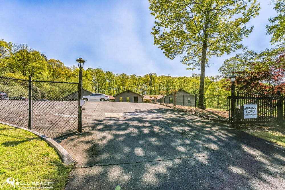 24-Unit Personal Care Home | 8.0% Cap Rate | Dalton, GA
