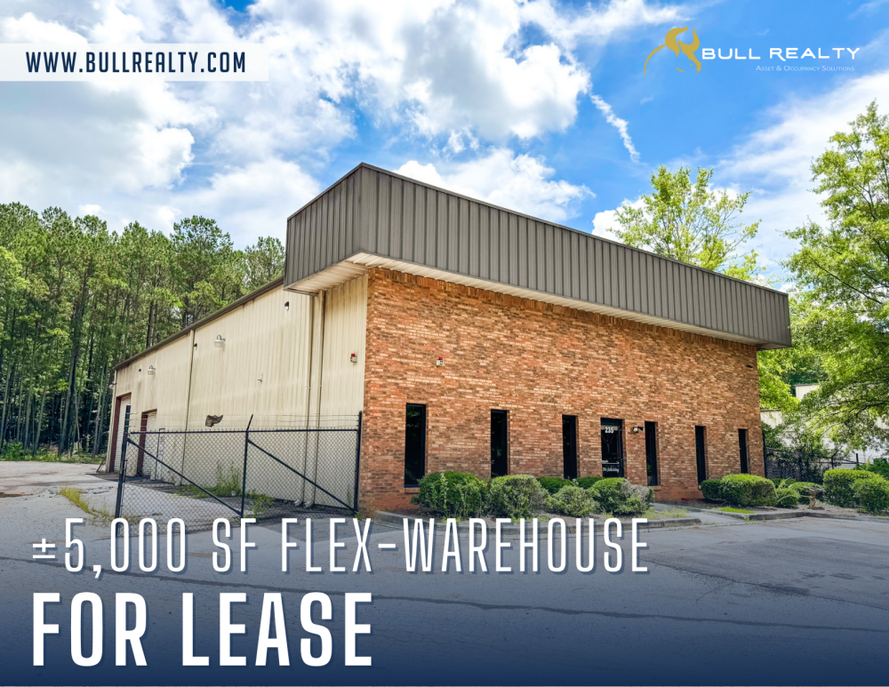 ±5,000 SF Flex-Warehouse