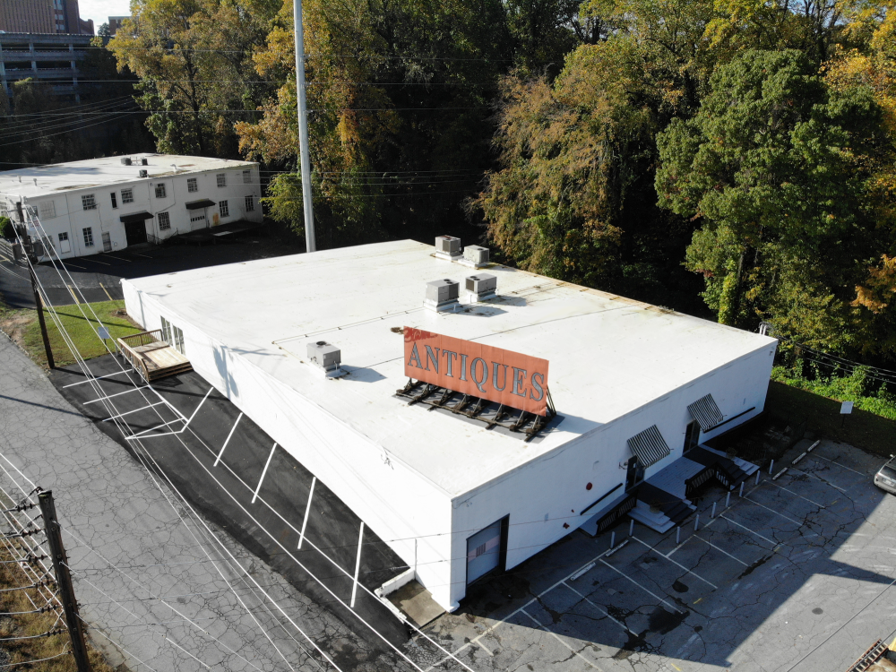 SOLD | South Buckhead Freestanding Building | 13,500 SF